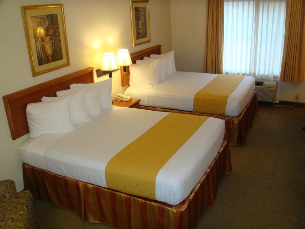 Best Western Executive Inn & Suites Madisonville Bagian luar foto