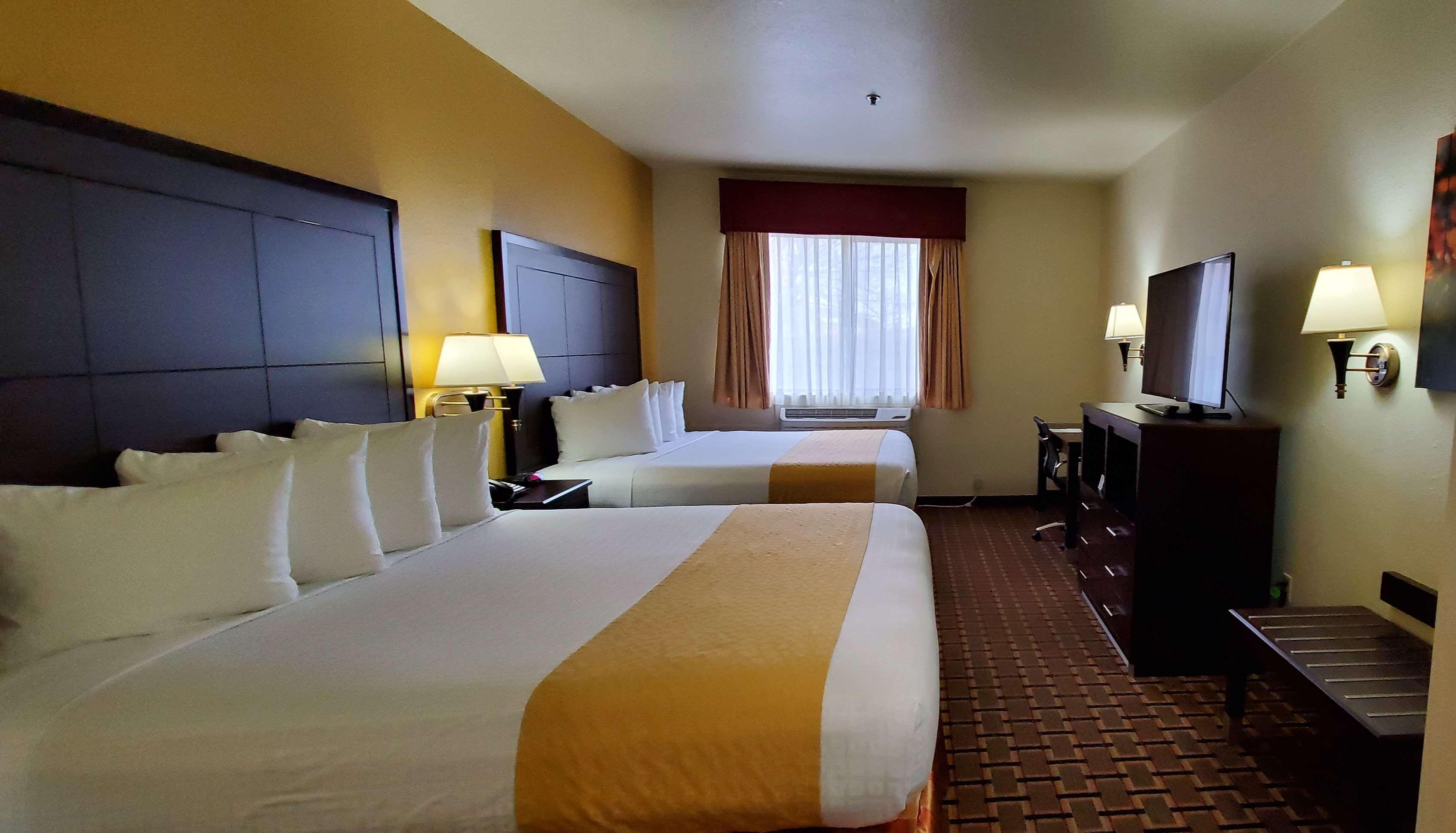 Best Western Executive Inn & Suites Madisonville Bagian luar foto