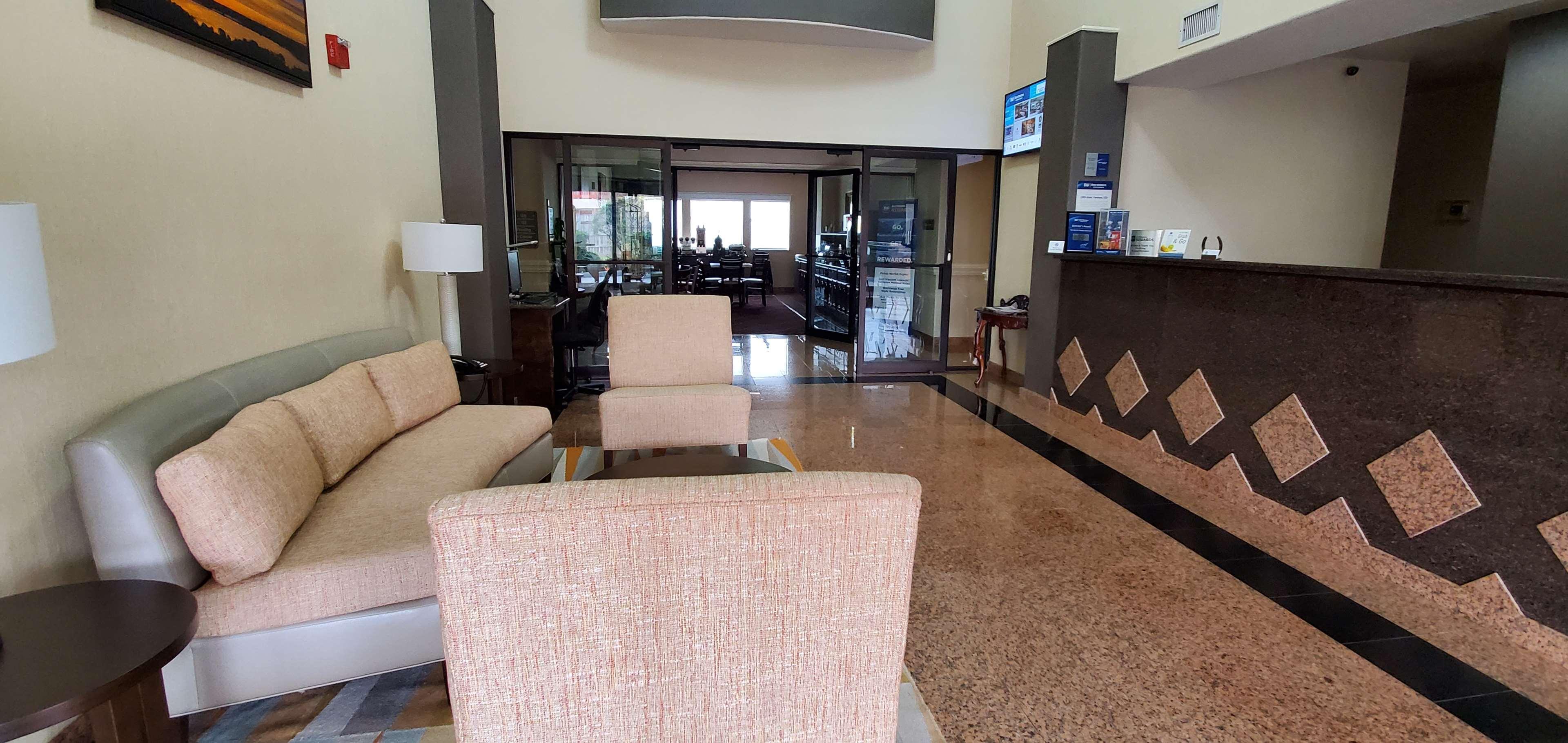 Best Western Executive Inn & Suites Madisonville Bagian luar foto